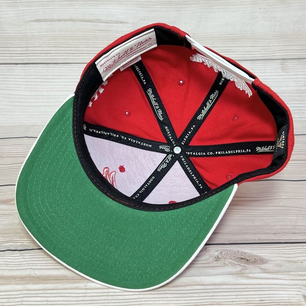 Mitchell & Ness Detroit Red Wings NHL Hat Flat Bill Snapback Cap Red White Logo - Picture 7 of 12